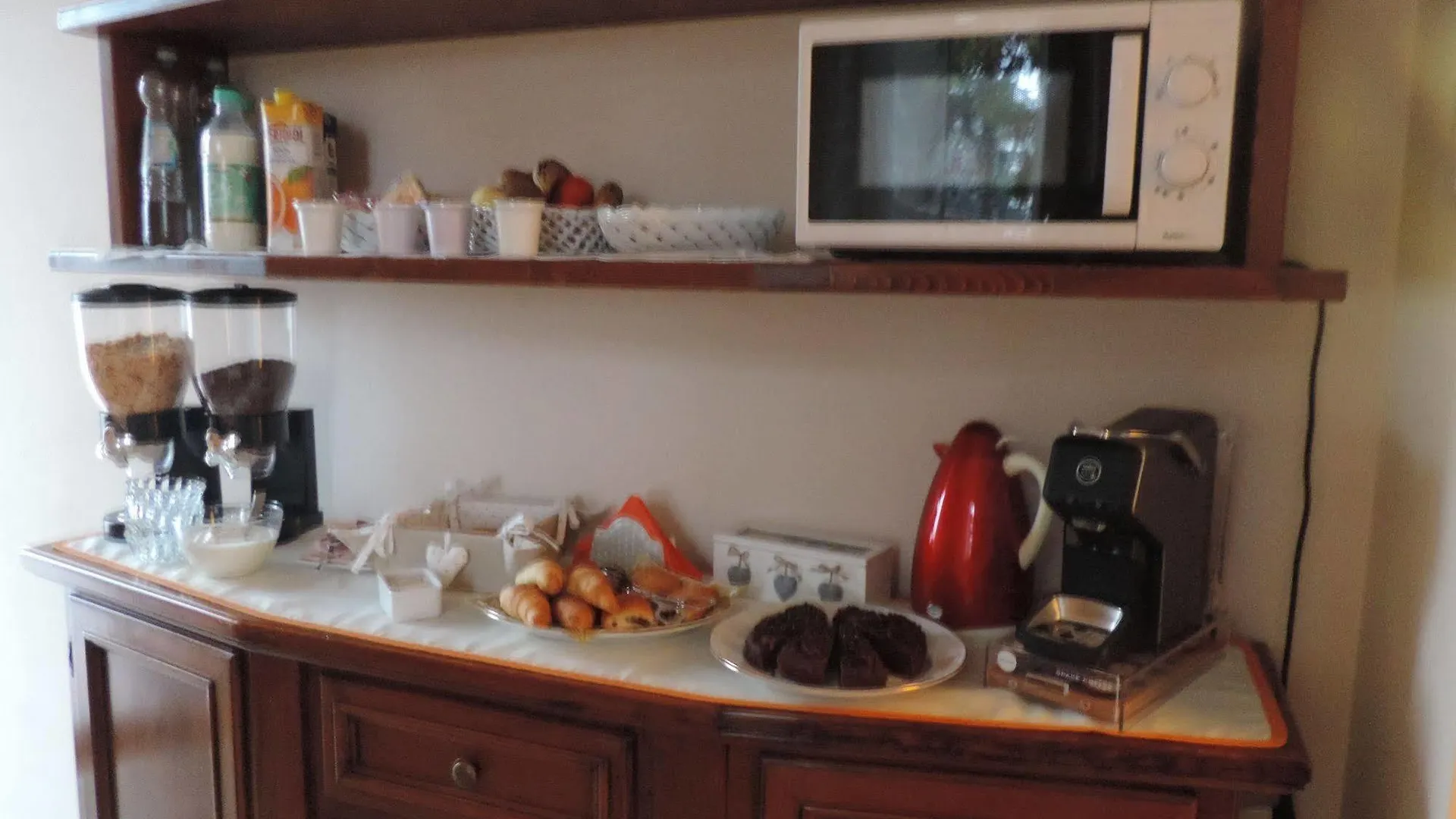 Villa Caterina 佩斯坎蒂那 0*,